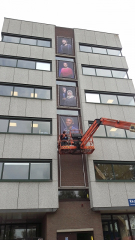 Gevelposters op azc Alkmaar