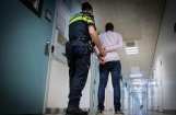 Politie arresteert een vreemdeling