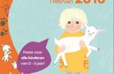 meisje houdt lammetje vast op de poster