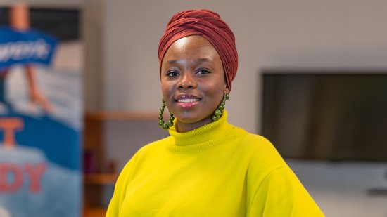 Foto van Claudia, jeugdwerker bij het COA